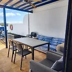 La Casita Your Ocean-view House In
