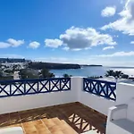 La Casita Your Ocean-view House In Hébergement de vacances *