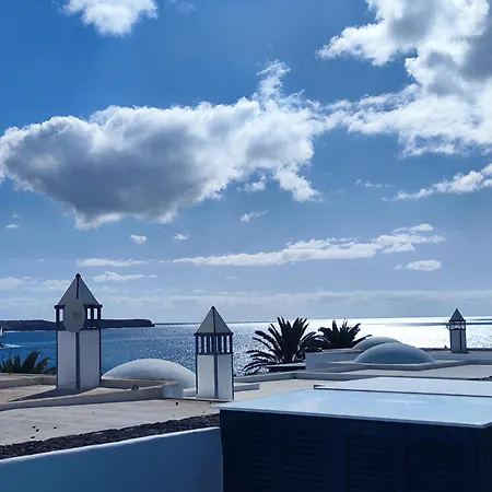 La Casita Your Ocean-view House In Dom wakacyjny Playa Blanca (Lanzarote)