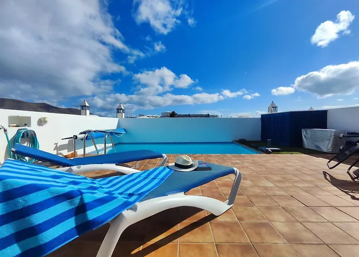 Semesterbostad La Casita Your Ocean-view House In