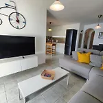 La Casita Your Ocean-view House In